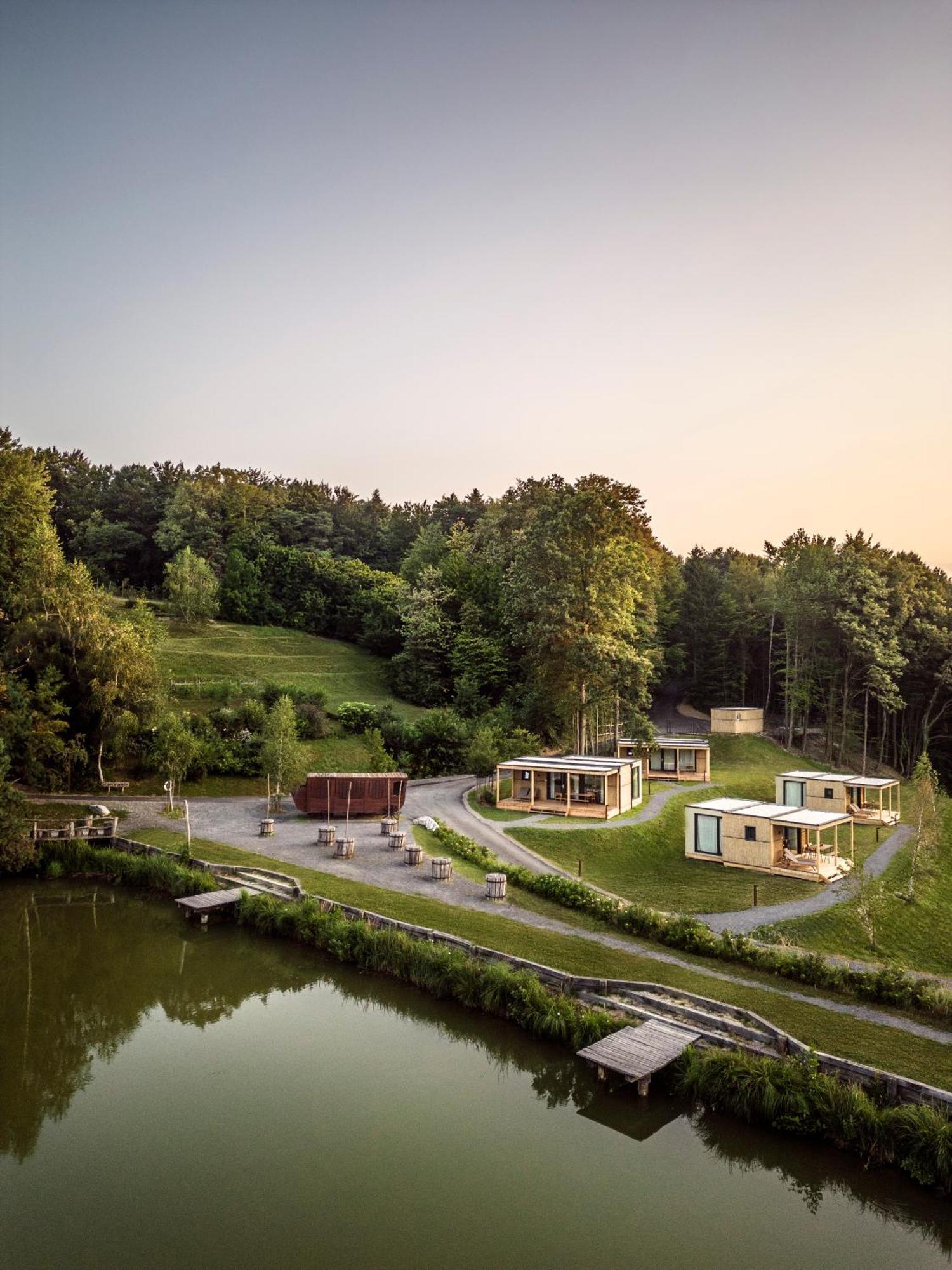 Falkensteiner Premium Camping Lake Blagus Sveti Jurij ob Scavnici Esterno foto